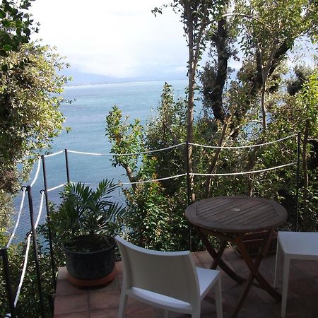 Ruderi Apartment Cetara Bagian luar foto