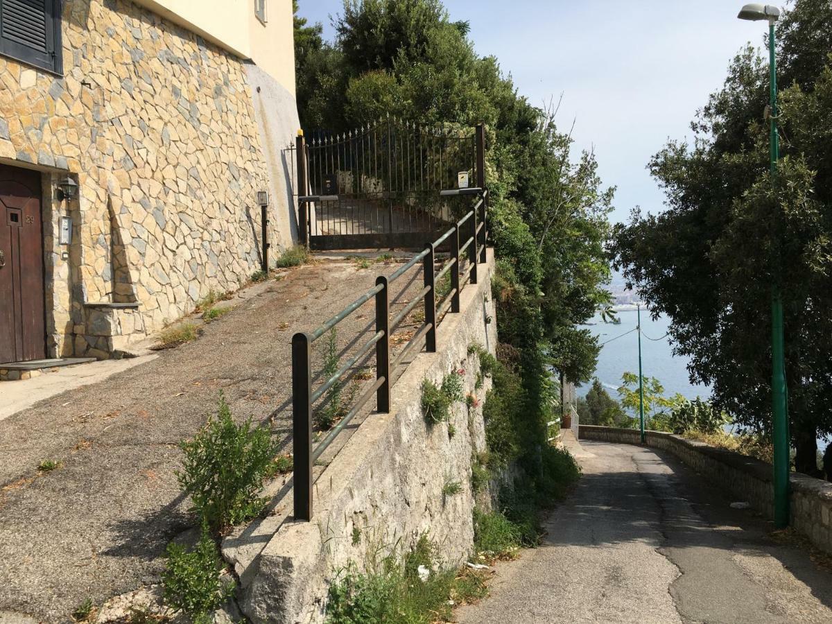 Ruderi Apartment Cetara Bagian luar foto